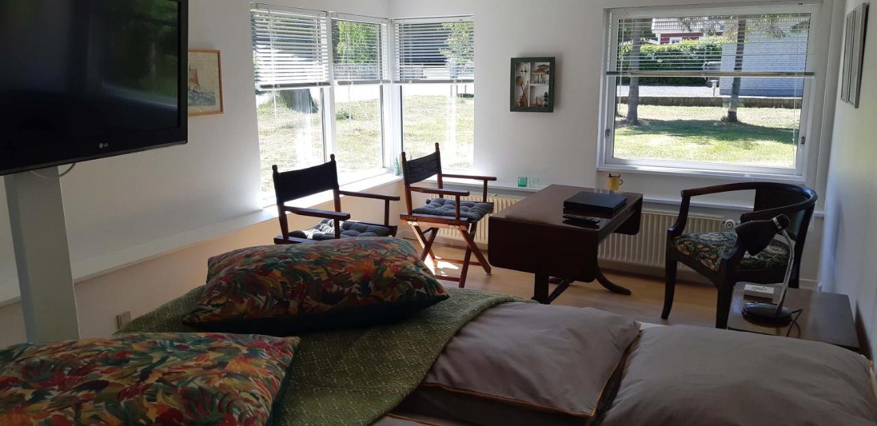 Glesborg Karens Bakke 2 Bed & Breakfast エクステリア 写真